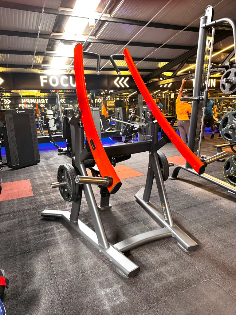 Unilateral Lat Pull Down